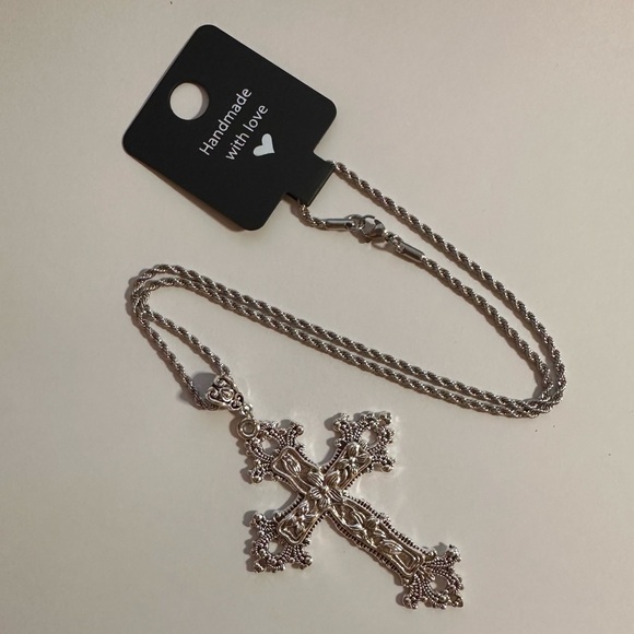 Gothic Cross Charm Necklace Floral Design Big Punk Goth Silver Tone - Picture 6 of 10